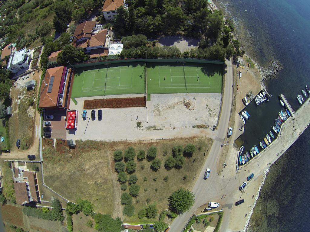 Villa Egida Capris Lovrečica Exteriér fotografie