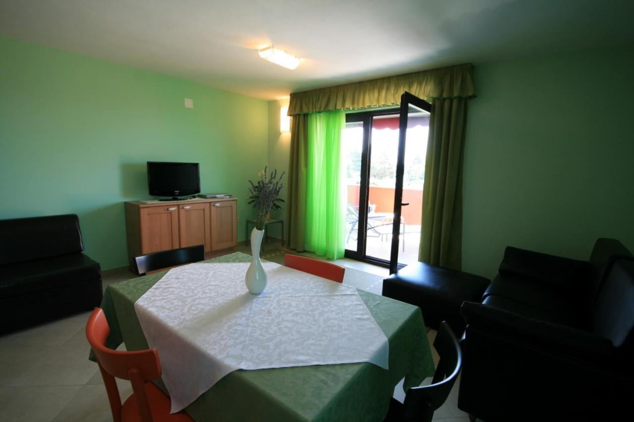 Villa Egida Capris Lovrečica Pokoj fotografie